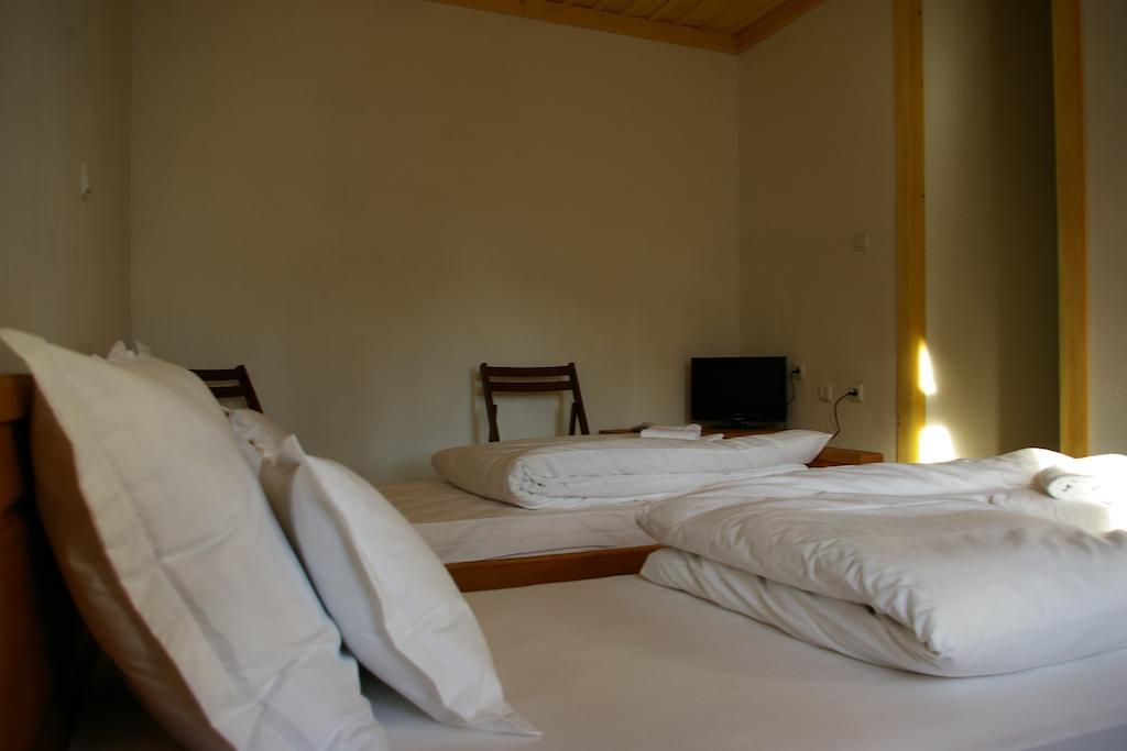 Mutafova Guest House Veliki Preslav Room photo